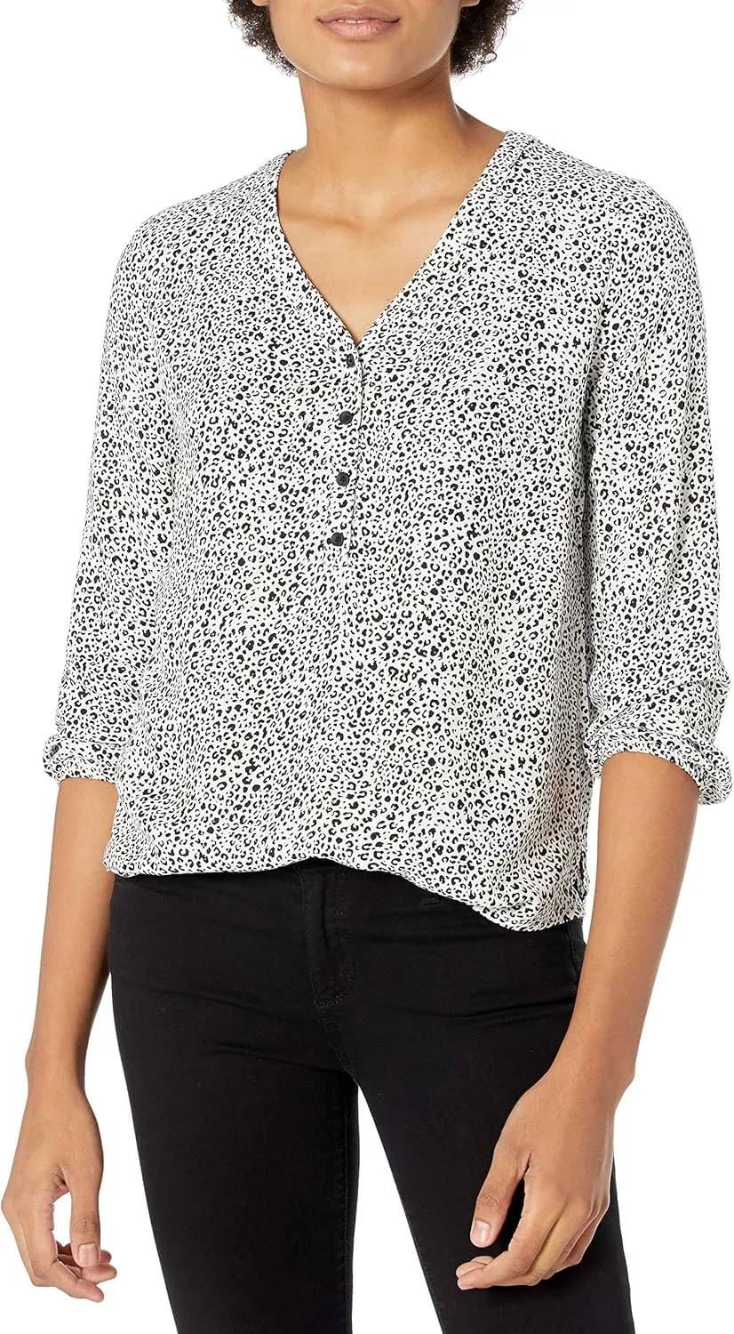 Amazon Essentials Women's 3/4 Sleeve Button Popover Shirt