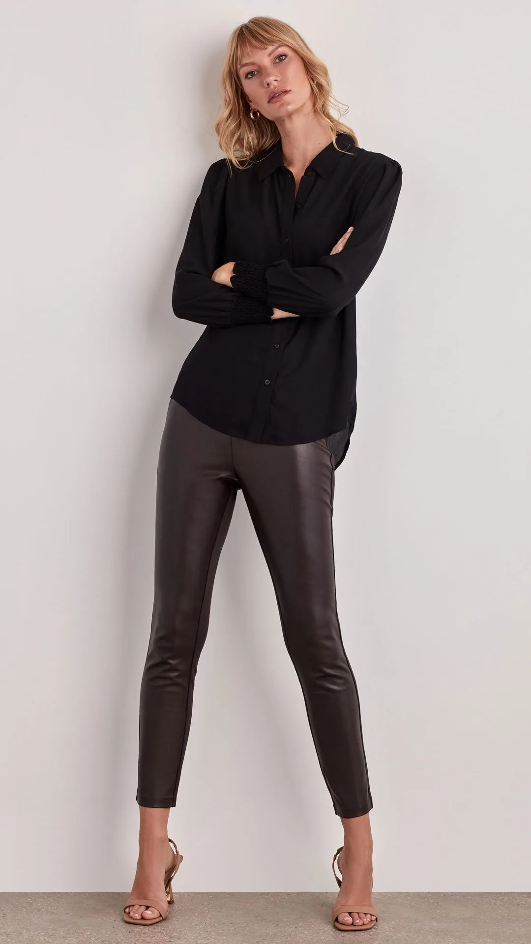 BLOUSON SLEEVE BLOUSE