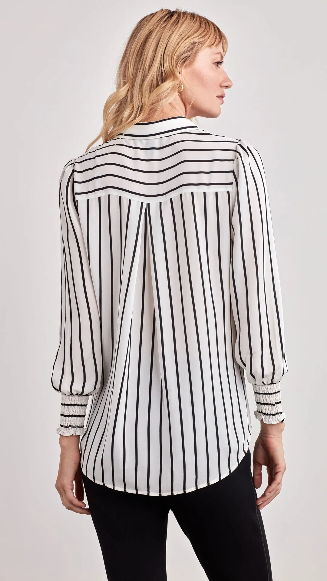 BLOUSON SLEEVE BLOUSE