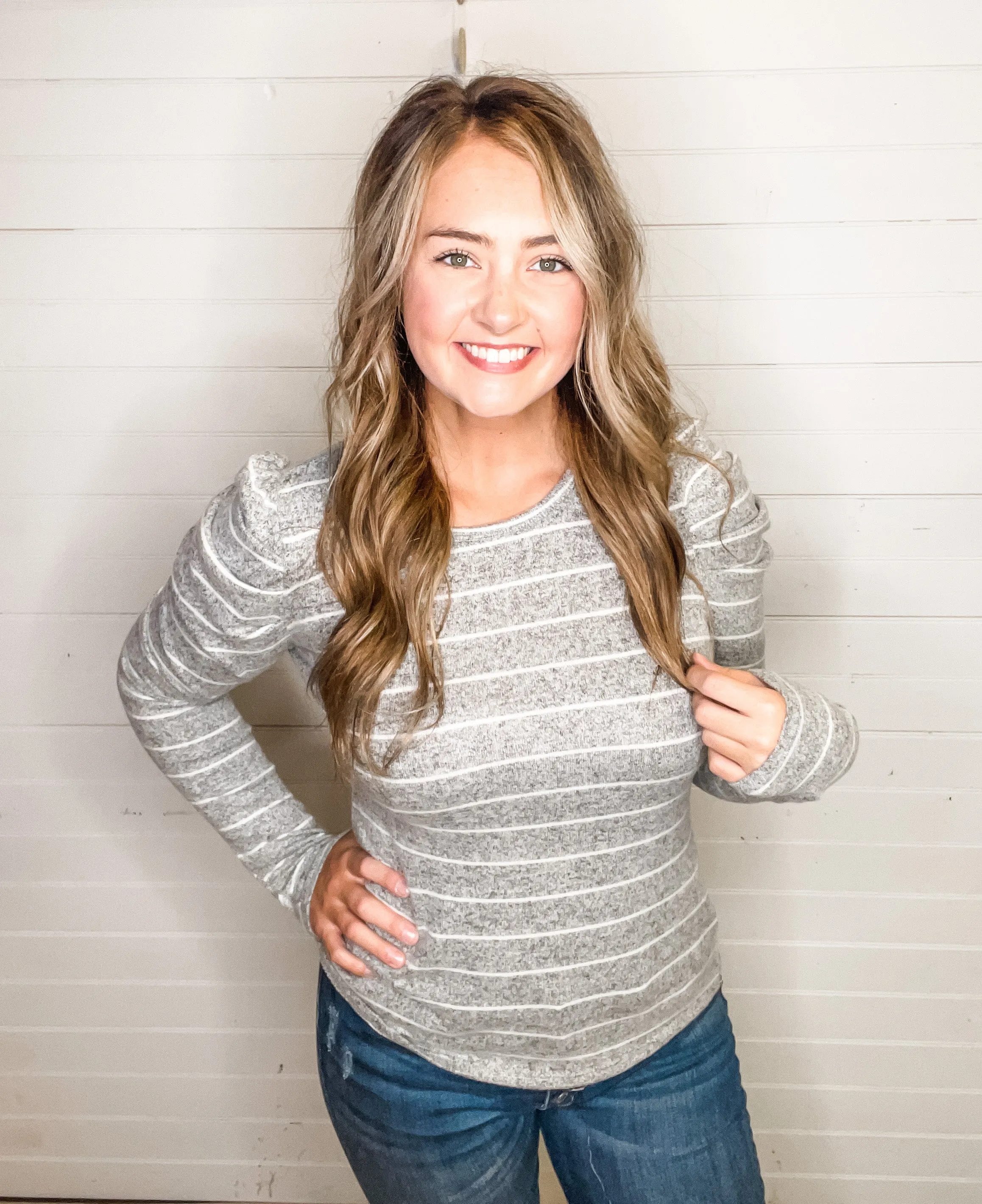 Puff Shoulder Long Sleeve Top